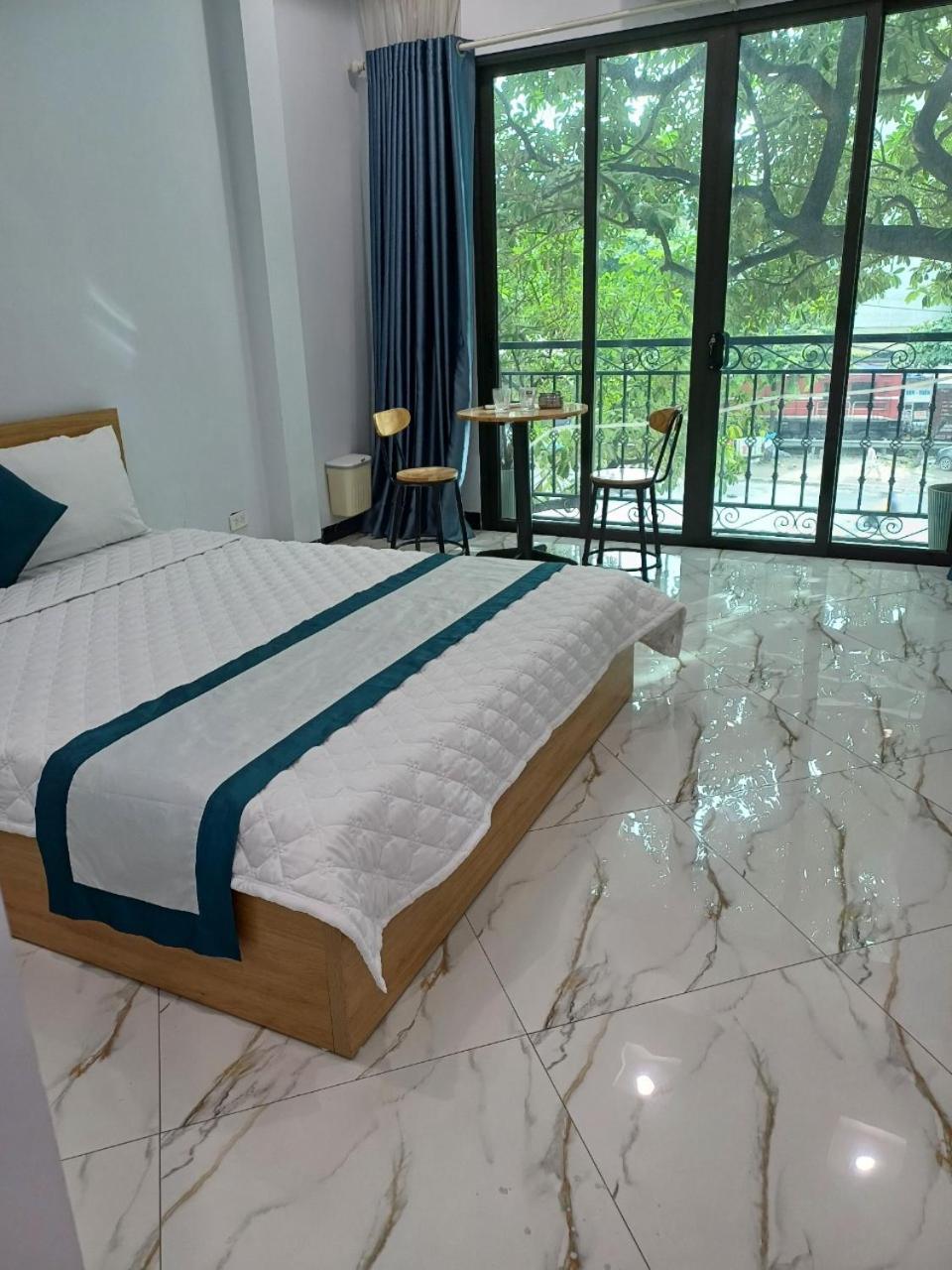 Bed & Breakfast Hoa Ban Ha Noi